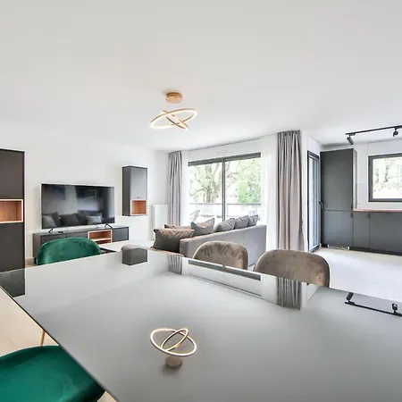 Blue Nights 71 Apartment *